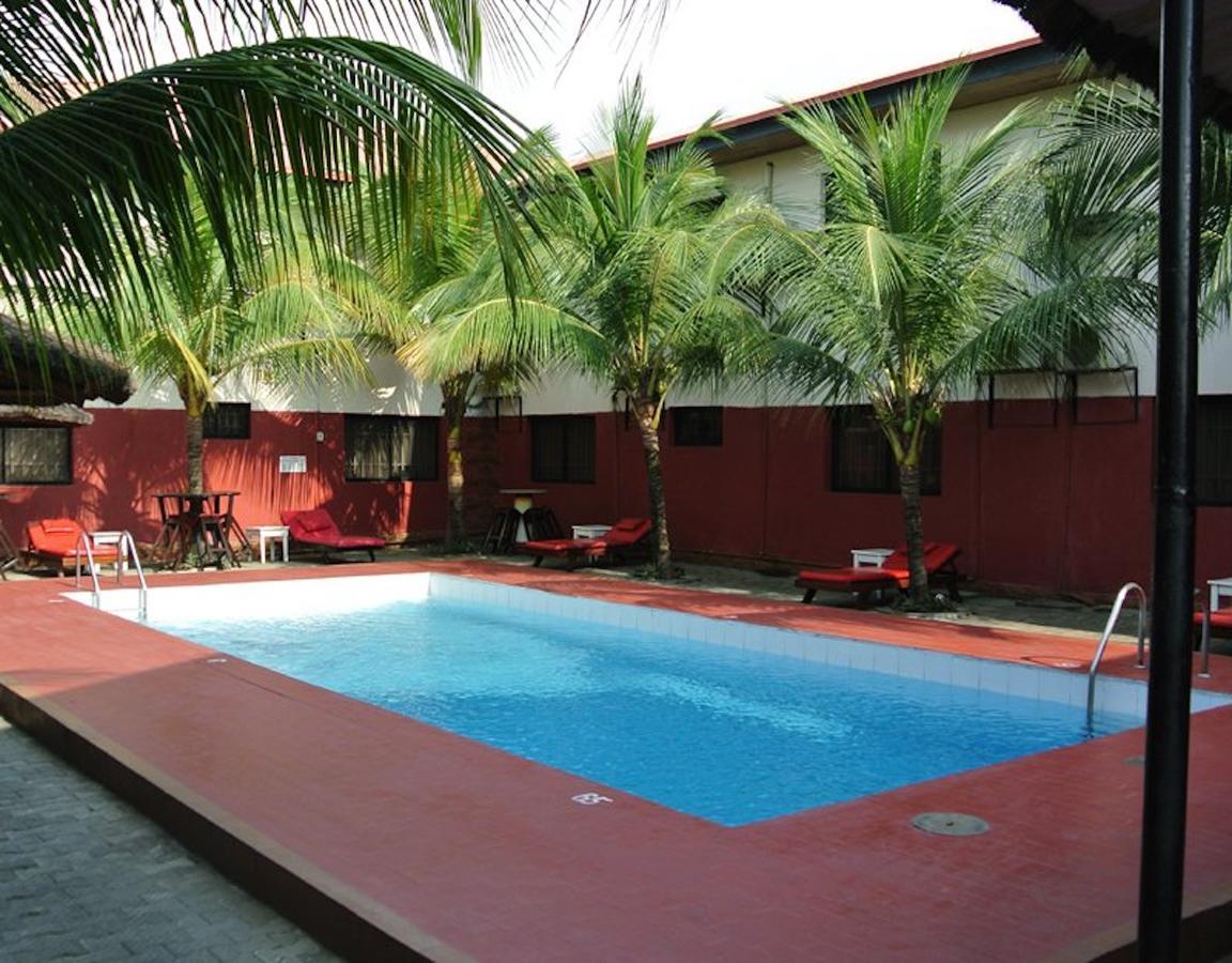 לגוס La Playa Suites מראה חיצוני תמונה