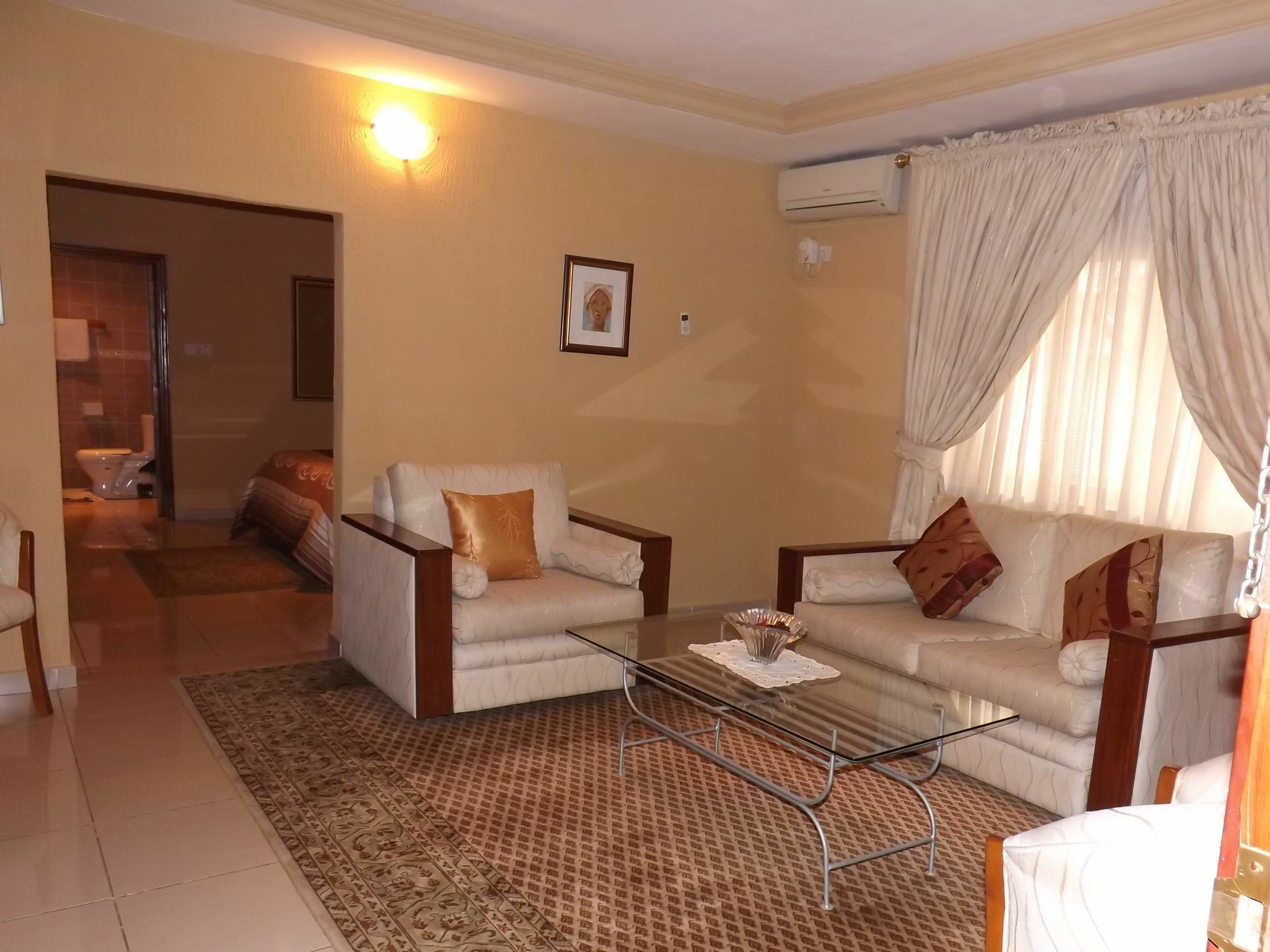 לגוס La Playa Suites מראה חיצוני תמונה