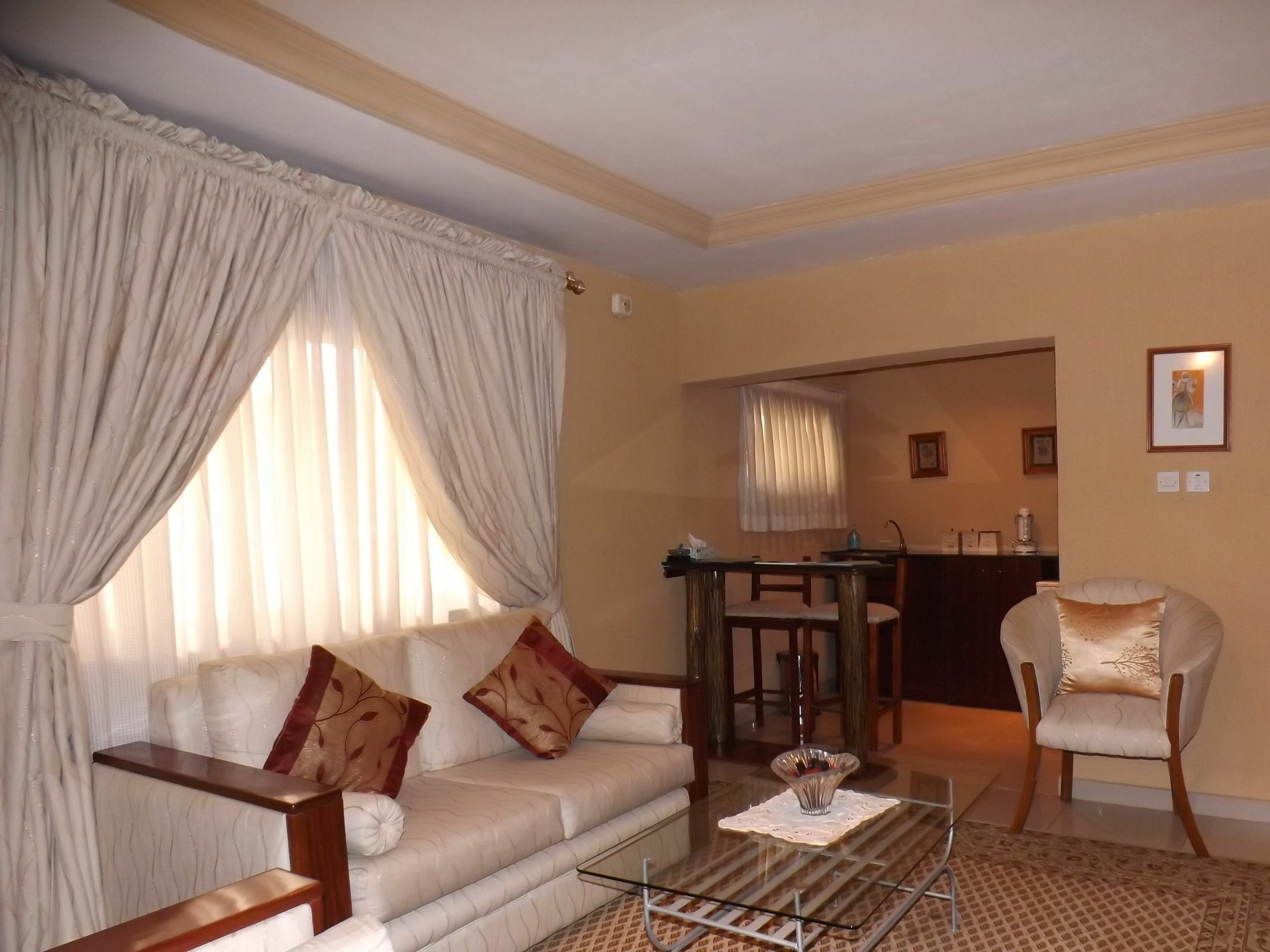 לגוס La Playa Suites מראה חיצוני תמונה