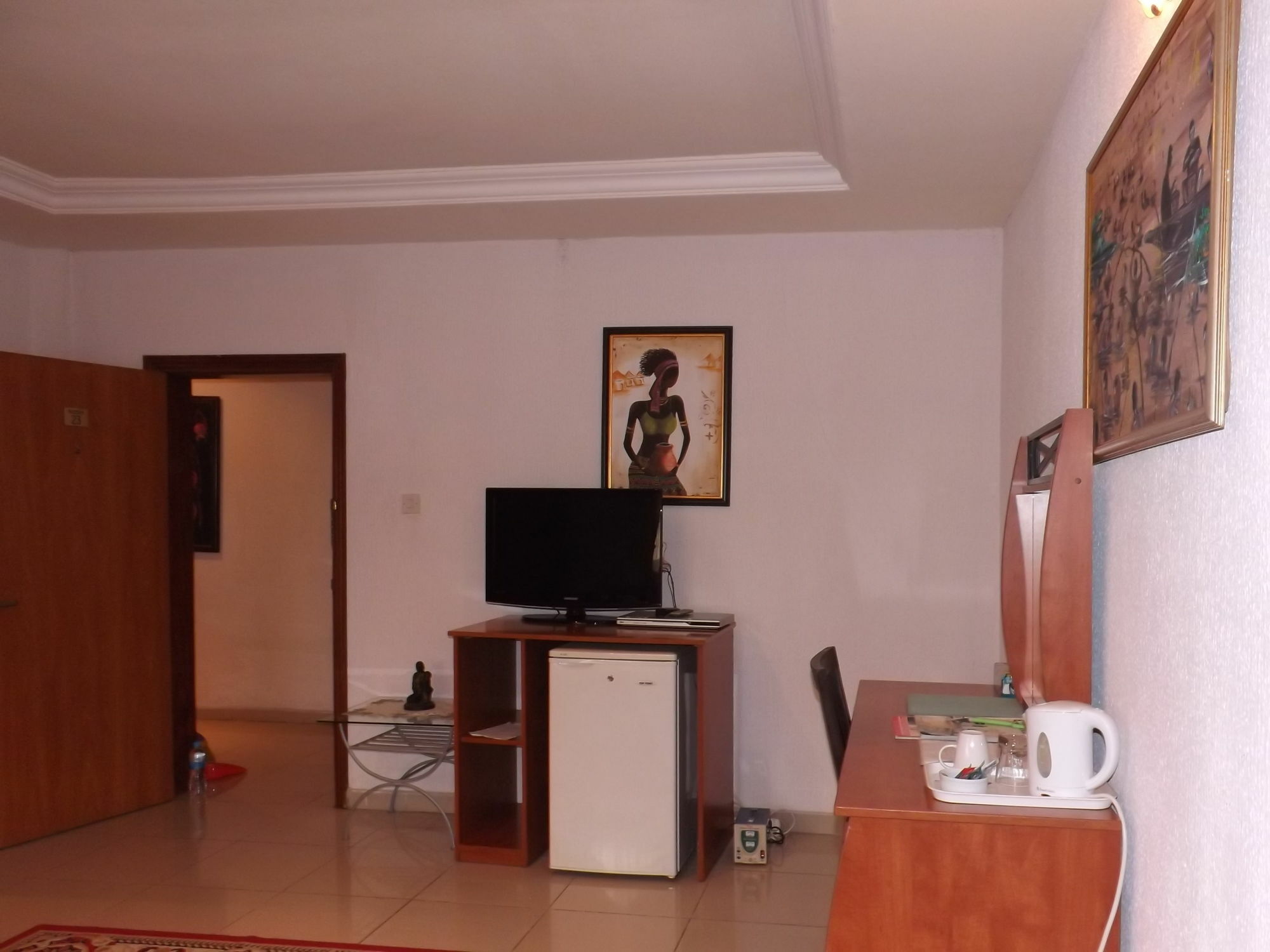 לגוס La Playa Suites מראה חיצוני תמונה